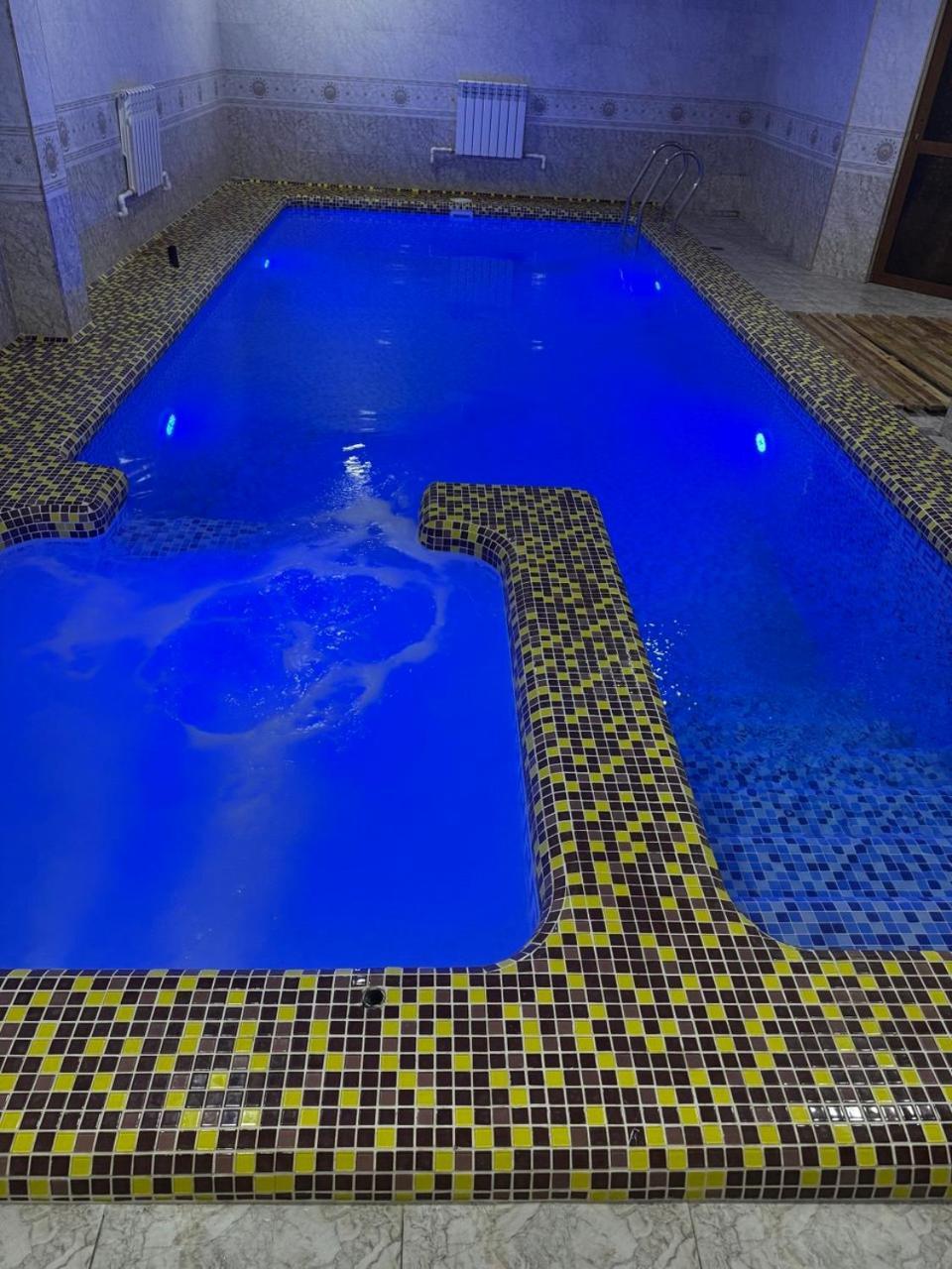 Зона Отдых Apachi В Горах Чимган Otel Dış mekan fotoğraf